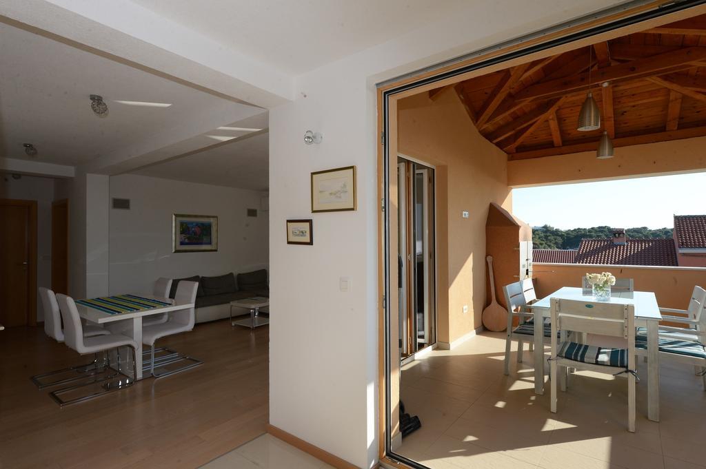 Apartment Mara Petrcane Quarto foto